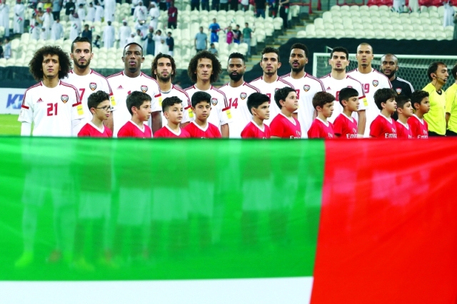 "■ الإصرار على وجوه لاعبي الأبيض قبل اللقاء | البيان"