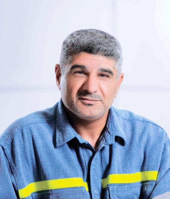 "■ علي الزرعوني"