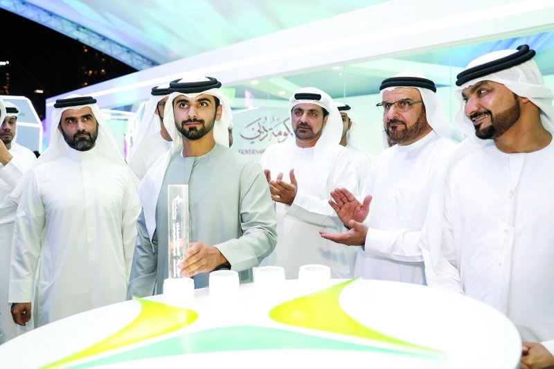 "■ سموه يطلق برنامج وصفة السعادة في \"صحة دبي\""