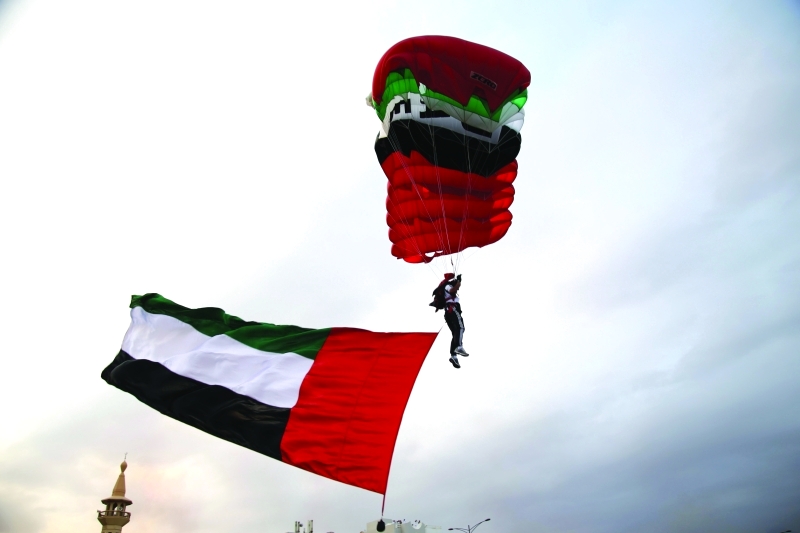 "عروض جوية في دبا الحصن ـــ من المصدر"