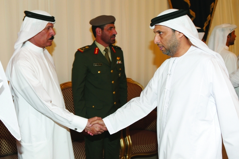 "أحمد الحمادي معزياً ذوي الفقيد"
