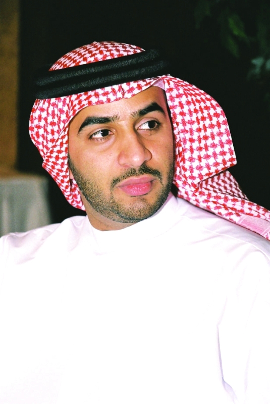 "■ علي الظاهري"