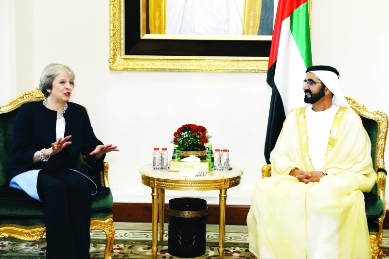 "■ محمد بن راشد خلال مباحثاته مع تيريزا ماي"