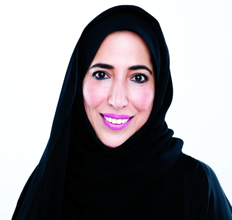 "فاطمة المري"