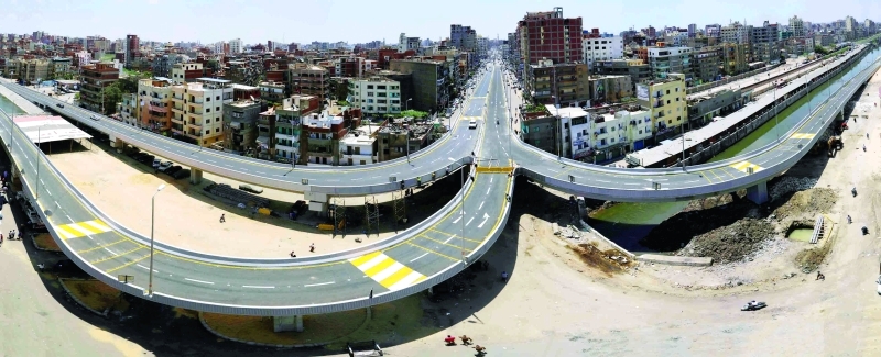 "أحد الجسور التي شيدتها الإمارات في مصر | وام"