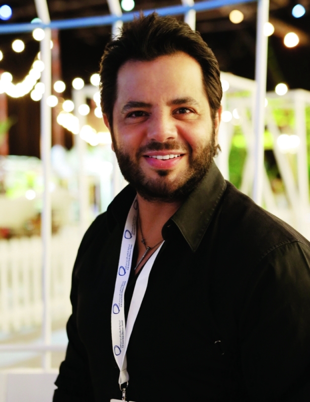 "نيشان"