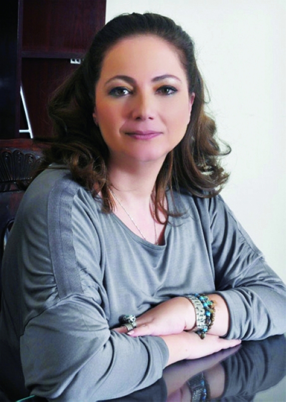 "جومانا الحايك: هدفهن استعراض جمالهن والإعلام ساهم في انتشارهن"
