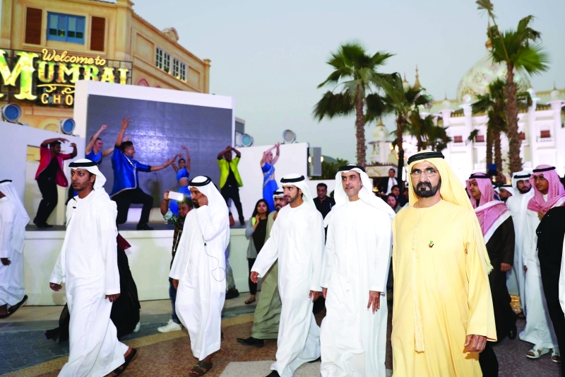 "■ نائب رئيس الدولة خلال الجولة التفقدية بحضور حمدان بن محمد وسيف بن زايد"