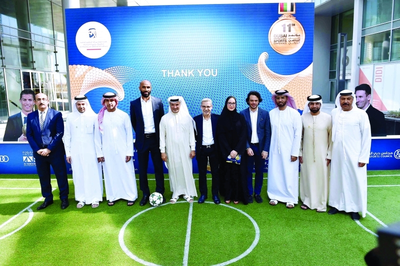 محمد صلاح وإيتو وزانيتي نجوم مؤتمر دبي