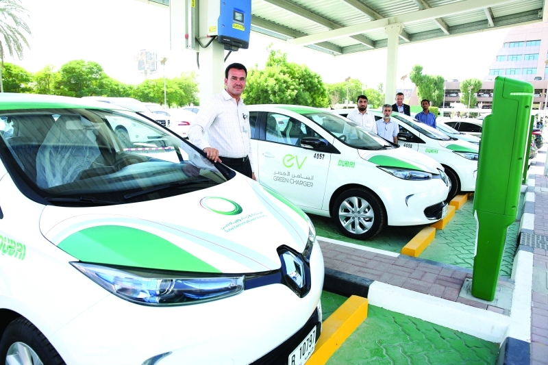 "■ محطات الشاحن الأخضر للسيارات الكهربائية   |  من المصدر"