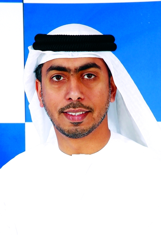 "عبد الله الحوسني"