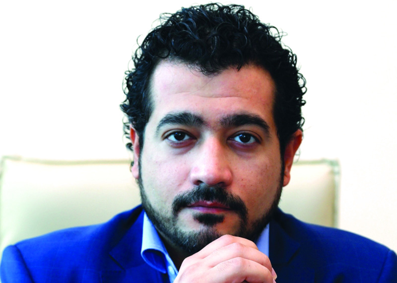 "■ أيمن الكردي"