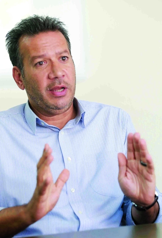"حسام حماد"