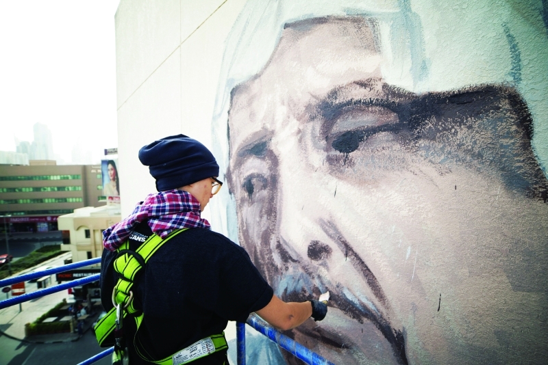 "الفنانون وجدوا في المحتوى الغني بالقيم والعادات والتقاليد العريقة مصدر إلهام"