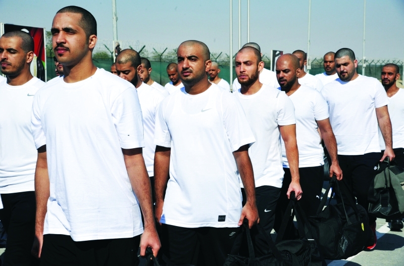 "■ شباب الوطن خلال التحاقهم بمعسكرات الخدمة الوطنية | وام"