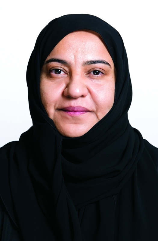 "■ موزة اليماحي"