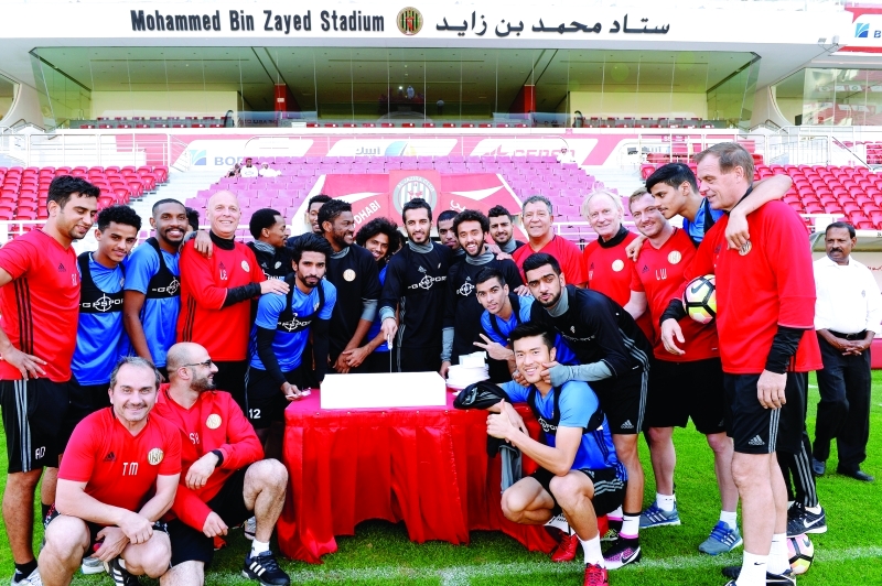 "■ نجوم الجزيرة يحتفلون بإنجاز مبخوت | البيان"