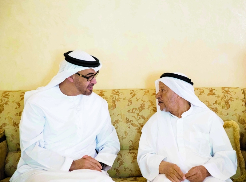 "سموه متحدثاً إلى أحد أفراد أسرة الطنيجي"