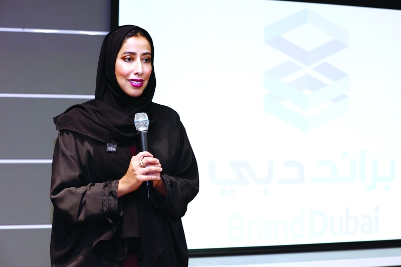 "منى المري تلقي كلمة ــ من المصدر"
