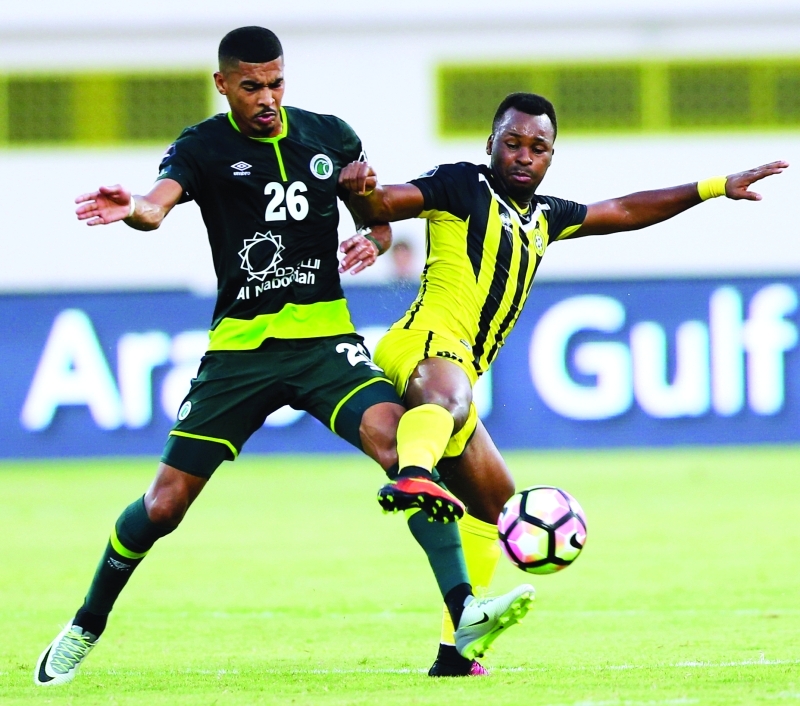 "■ الشباب يسعى للفوز على كلباء والتقدم في الترتيب | البيان"