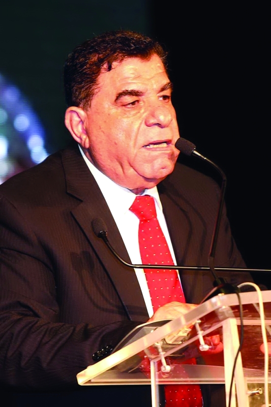 "مصطفى الموسى"
