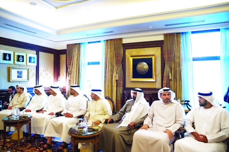 "■ منصور وحامد وعبد الله بن زايد وخالد بن محمد بن زايد وأنور قرقاش ومحمد البواردي ومحمد المزروعي وخلدون المبارك"