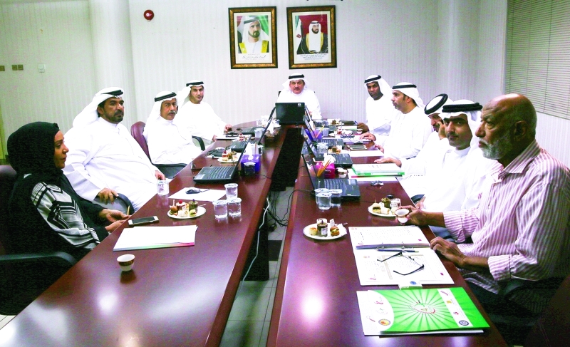 "خلال اجتماع مجلس إدارة اتحاد اليد - البيان"