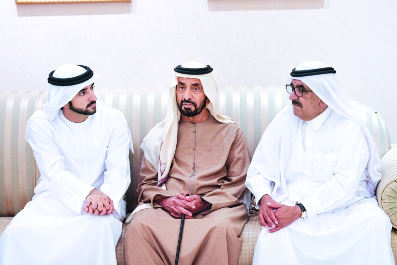 "■ حمدان بن محمد وحمدان بن راشد ومحمد بن خليفة آل مكتوم"