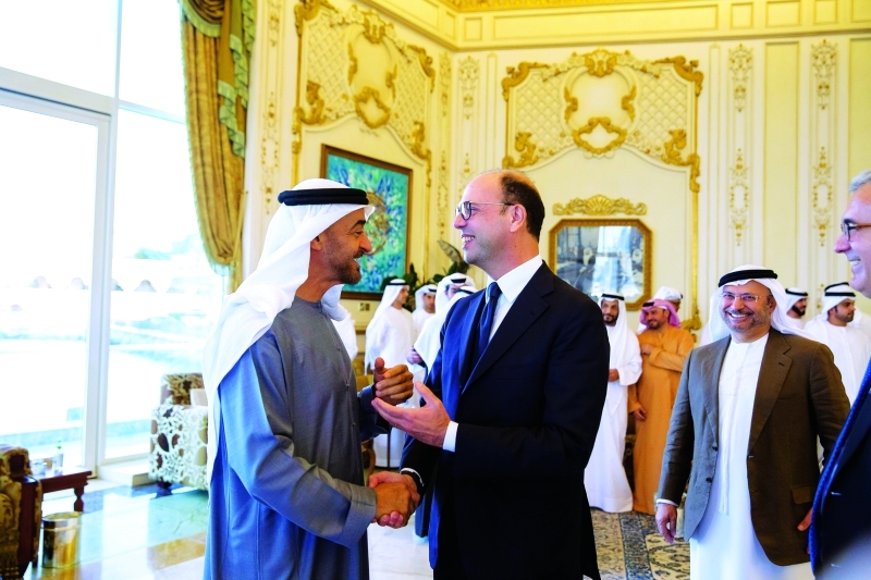 "Ⅶ سموه مرحباً بأنجلينو ألفانو"