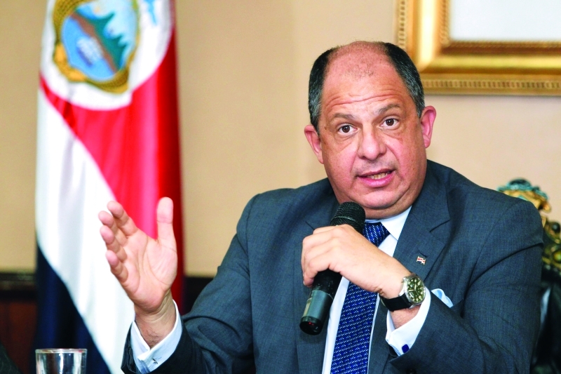 "Ⅶ لويس غييرمو سوليس"