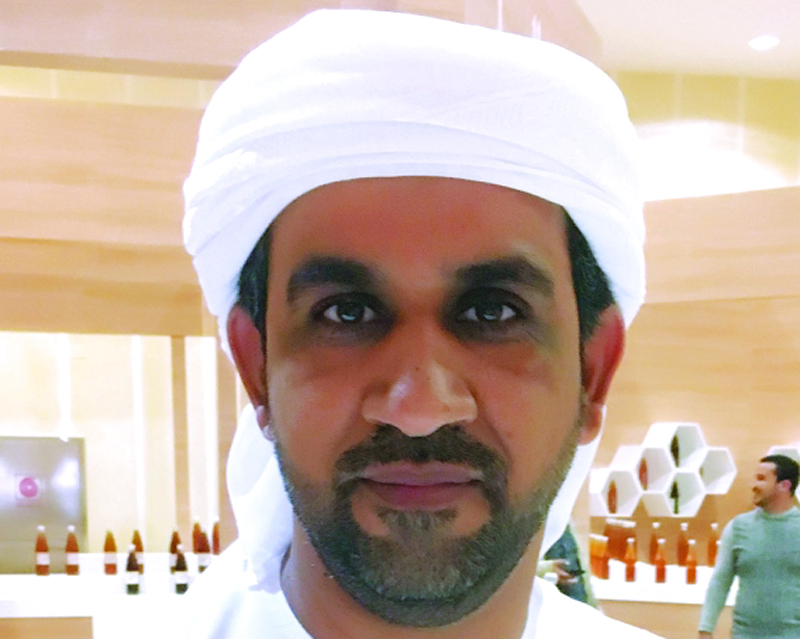 "علي خلفان الشامسي"