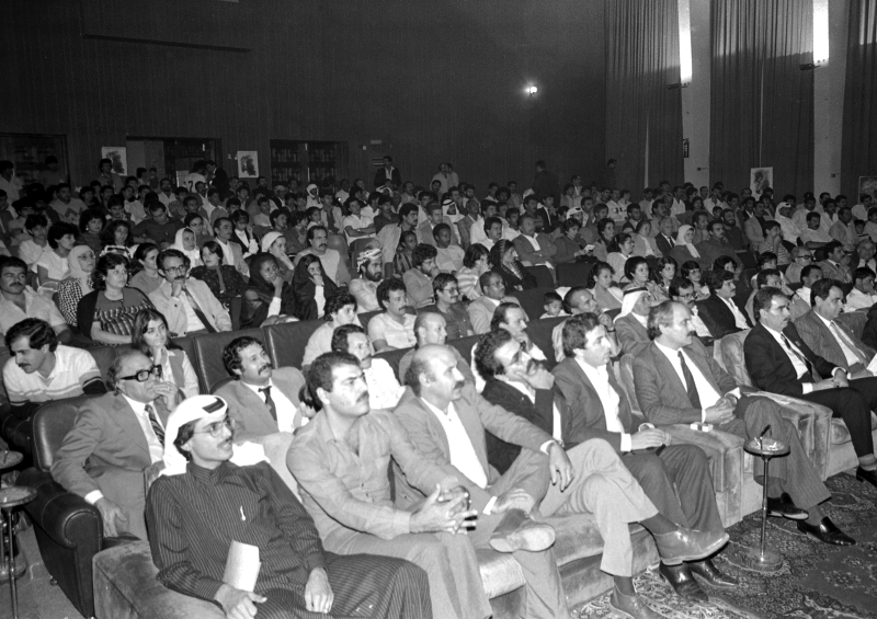 شعراء الثمانينات.. عودة إلى ألـق الأمس