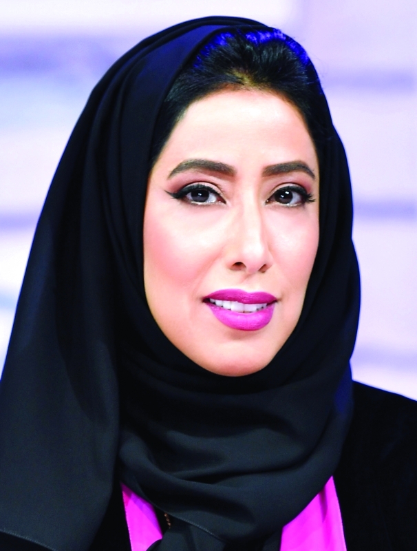 "منى المري: الإماراتية حققت إنجازات نوعية في شتى المجالات"