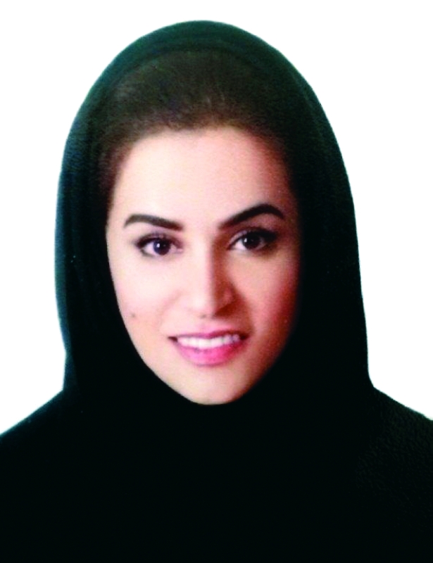 "■ موزة المري"