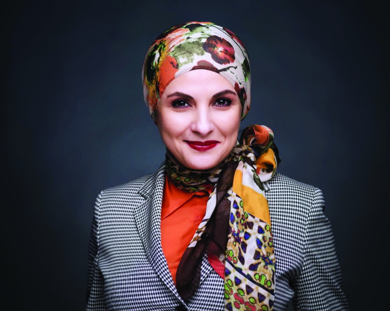 "الطّلة الدراماتيكية لافتة والطبيعية عملية ومريحة"