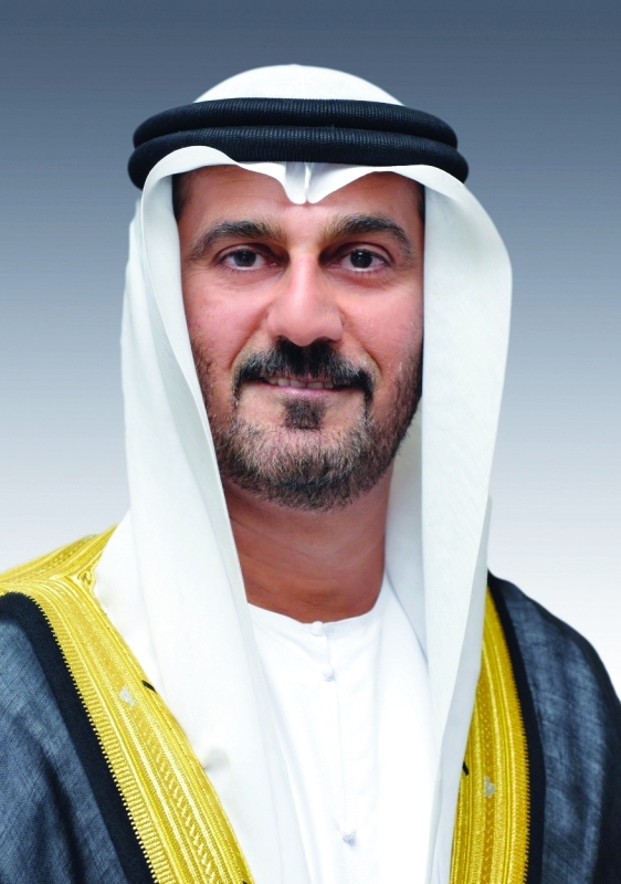 "حسين الحمادي: التعليم إحدى حلقات النهوض بالأمم"