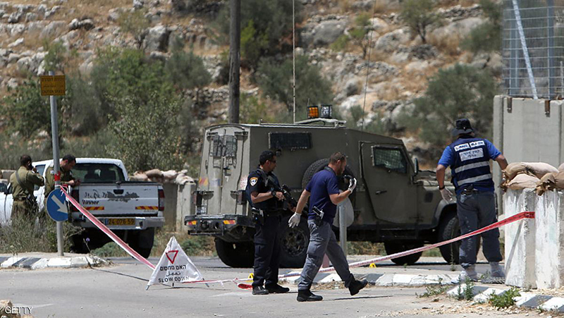 فلسطينية تحرق نفسها بعد إزالة "بسطة" زوجها