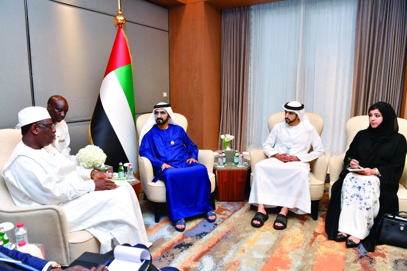 "■ ..وسموه خلال الاستقبال بحضور حمدان بن محمد وريم الهاشمي"
