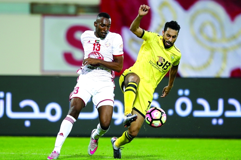 "■ من لقاء الشارقة والوصل في الجولة 18 | تصوير - سالم خميس"