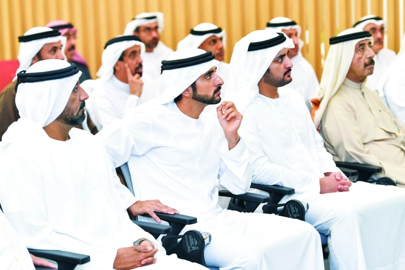 "■ ولي عهد دبي ومكتوم بن محمد وأحمد بن سعيد وحشر بن مكتوم وحمد الشيباني"