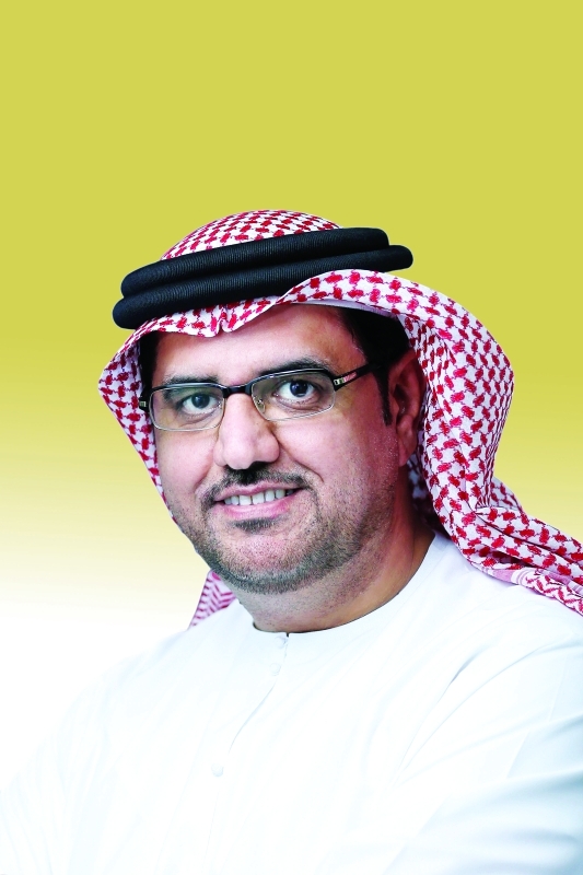"ناصر الجسمي: تشارك الناس أفراحهم وتلتقط معهم صور «السيلفي»"