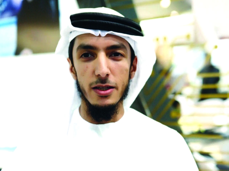 "■ عمر المحمود"