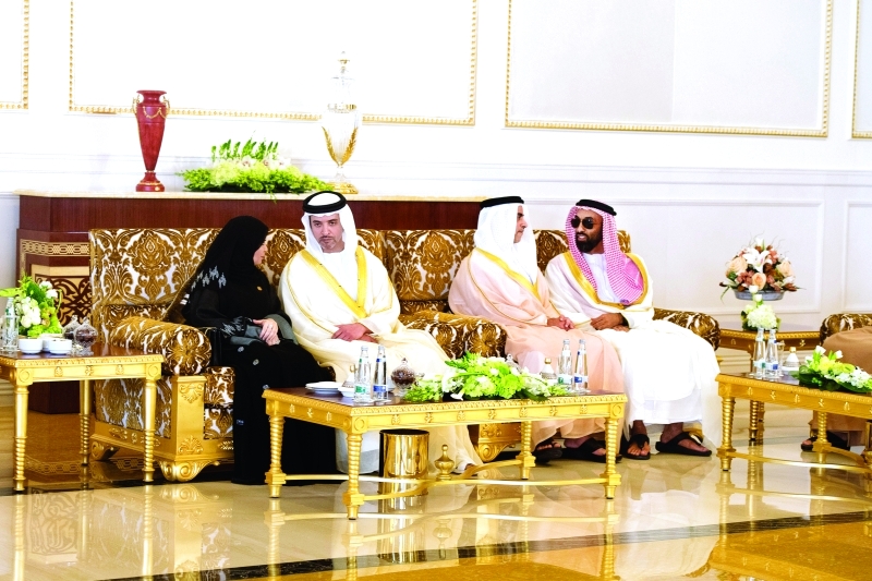"■ أمل القبيسي وهزاع وسيف وطحنون بن زايد"