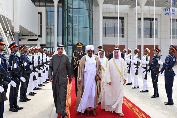 الرئيس السوداني يغادر البلاد