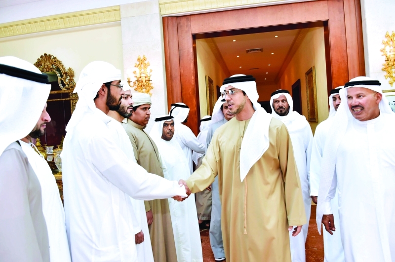 "سموه أثناء العزاء"