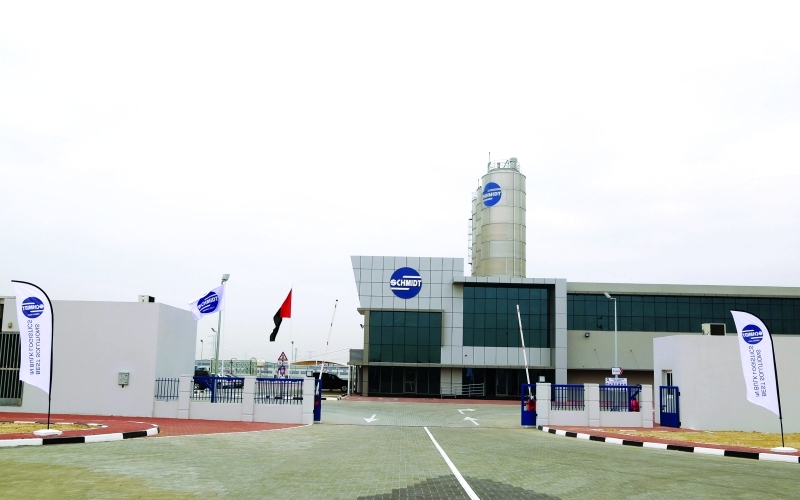 «شميدت» تقدم خدماتها اللوجستية إقليمياً من مدينة خليفة الصناعية