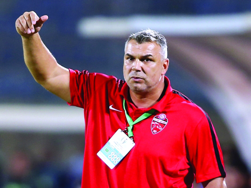 "■ كوزمين يتغلب على الغيابات في فريقه | البيان"