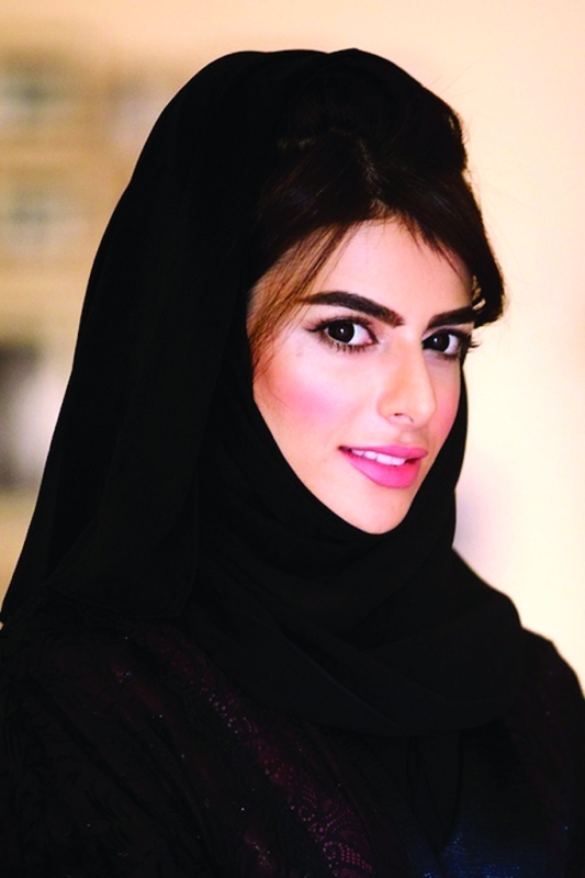 "■ منى بن كلي"