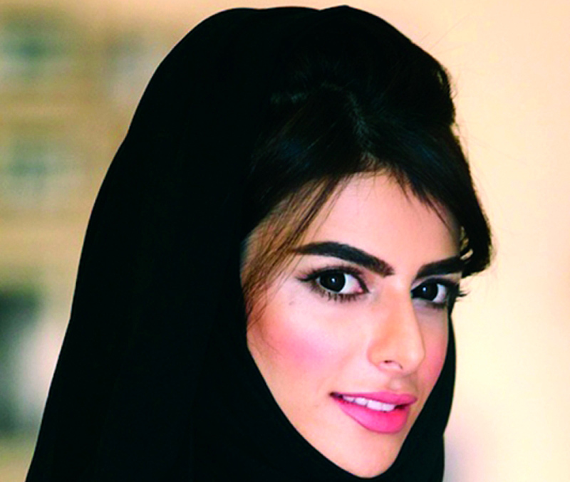 "منى بن كلي"