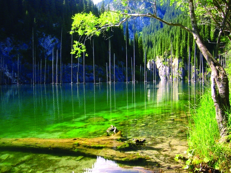 "جمال الطبيعة في كازاخستان يجذب السياح من أنحاء العالم"